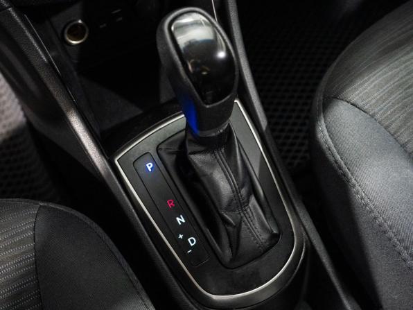 Hyundai Solaris I Рестайлинг с пробегом 2015 года, цена 980 500 рублей, 147146 км, седан, Автокод Объявления