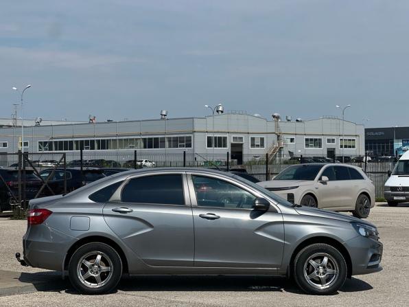Lada (ВАЗ) Vesta I с пробегом 2018 года, цена 839 000 рублей, 61900 км, седан, Автокод Объявления