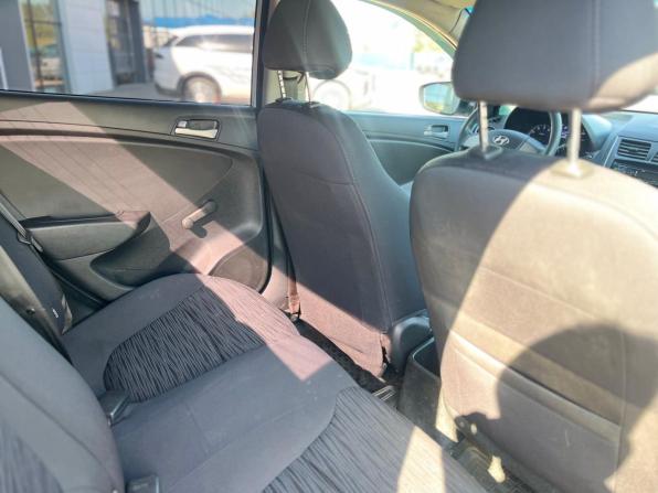 Hyundai Solaris I Рестайлинг с пробегом 2015 года, цена 925 000 рублей, 83988 км, седан, Автокод Объявления