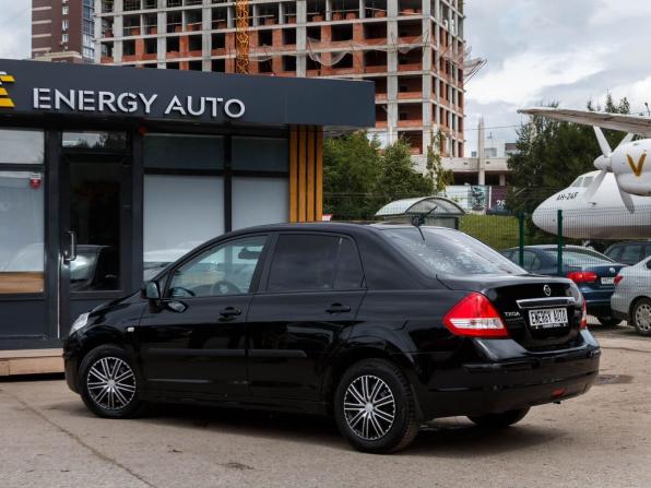 Nissan Tiida I с пробегом 2010 года, цена 650 000 рублей, 185749 км, седан, Автокод Объявления