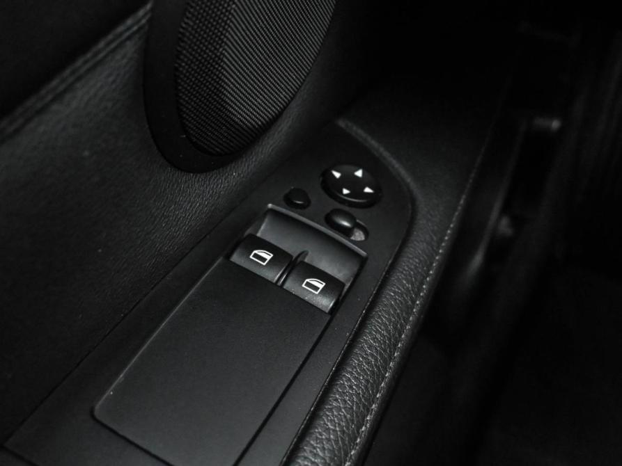 BMW 3 серии V (E90/E91/E92/E93) Рестайлинг Новороссийск  - изображение 18