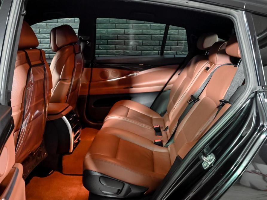 BMW 5 серии VI (F10/F11/F07) Рестайлинг Екатеринбург  - изображение 18
