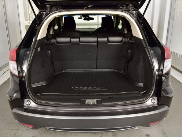 Honda Vezel I с пробегом 2014 года, цена 1 589 995 рублей, 155443 км, внедорожник, Автокод Объявления