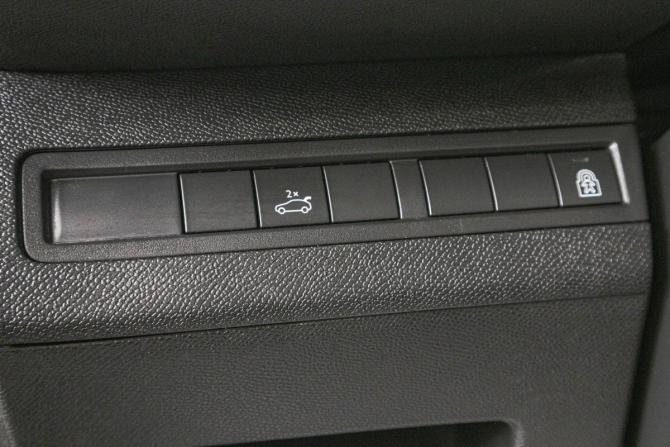 Peugeot 5008 II с пробегом 2020 года, цена 2 249 000 рублей, 179800 км, внедорожник, Автокод Объявления