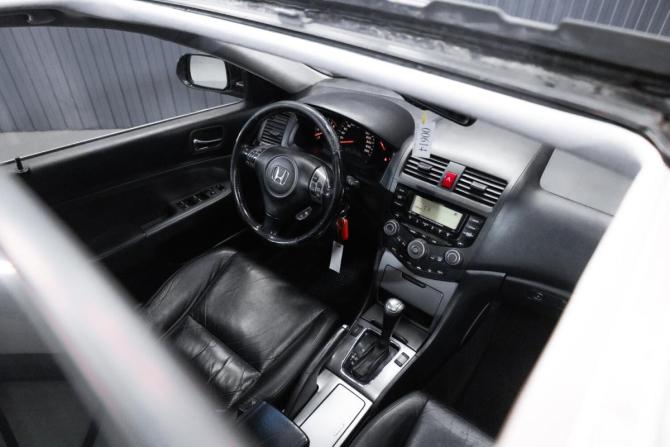 Honda Accord VII Рестайлинг с пробегом 2007 года, цена 1 100 000 рублей, 322503 км, седан, Автокод Объявления