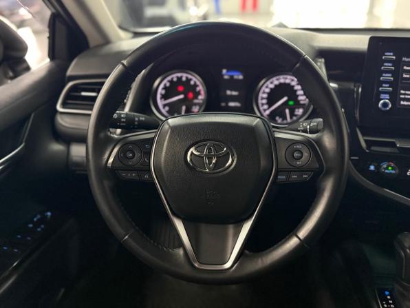 Toyota Camry VIII (XV70) Рестайлинг с пробегом 2021 года, цена 3 250 000 рублей, 48473 км, седан, Автокод Объявления