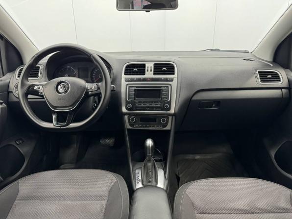 Volkswagen Polo V Рестайлинг с пробегом 2017 года, цена 1 266 000 рублей, 85794 км, седан, Автокод Объявления