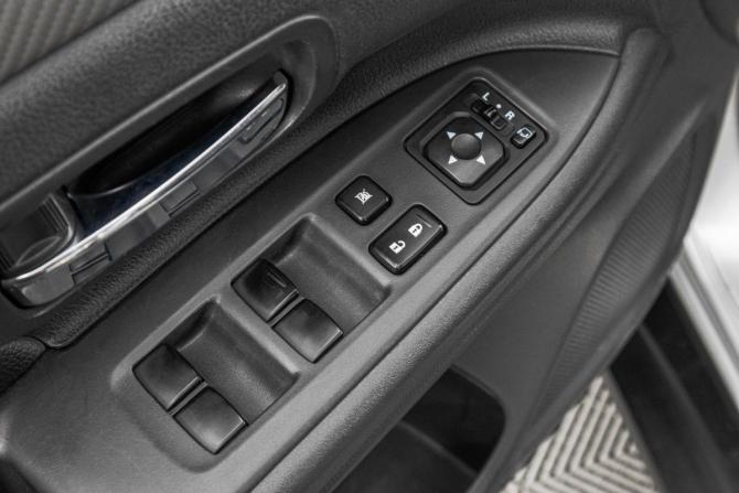 Mitsubishi Outlander III с пробегом 2013 года, цена 1 649 000 рублей, 210000 км, внедорожник, Автокод Объявления