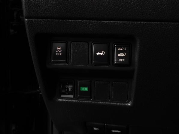 Nissan X-Trail III Рестайлинг с пробегом 2017 года, цена 1 802 000 рублей, 142218 км, внедорожник, Автокод Объявления