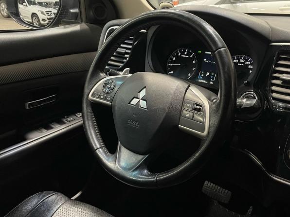 Mitsubishi Outlander III с пробегом 2013 года, цена 1 440 000 рублей, 187927 км, внедорожник, Автокод Объявления