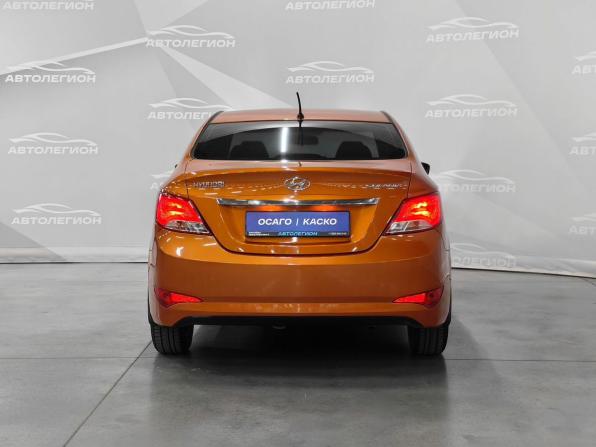 Hyundai Solaris I Рестайлинг с пробегом 2015 года, цена 1 050 000 рублей, 178171 км, седан, Автокод Объявления