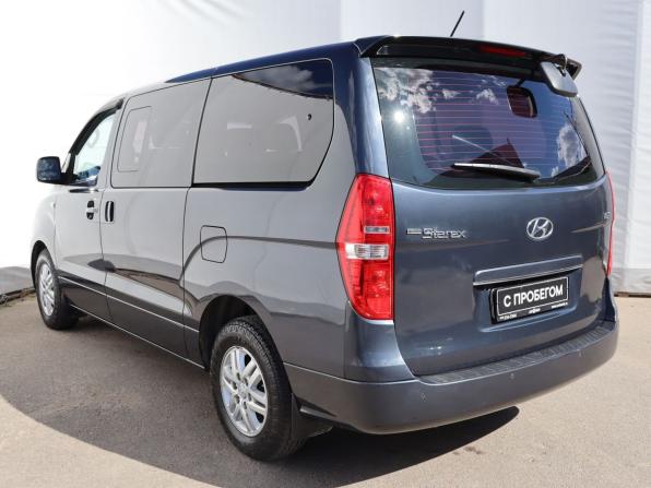 Hyundai Grand Starex I Рестайлинг с пробегом 2017 года, цена 2 349 000 рублей, 156000 км, минивэн, Автокод Объявления