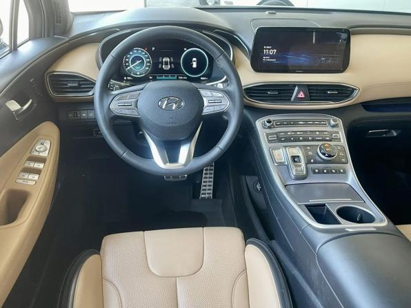 Hyundai Santa Fe IV Рестайлинг с пробегом 2022 года, цена 4 196 000 рублей, 18263 км, внедорожник, Автокод Объявления