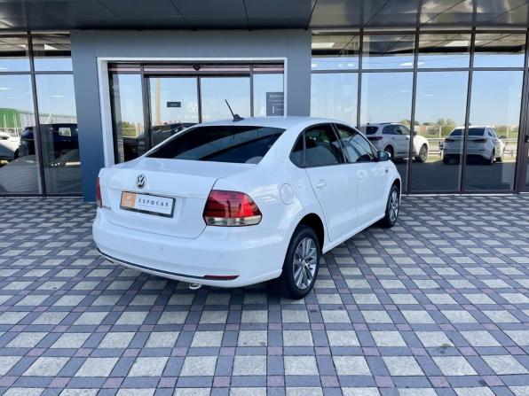Volkswagen Polo V Рестайлинг с пробегом 2019 года, цена 1 350 000 рублей, 71142 км, седан, Автокод Объявления