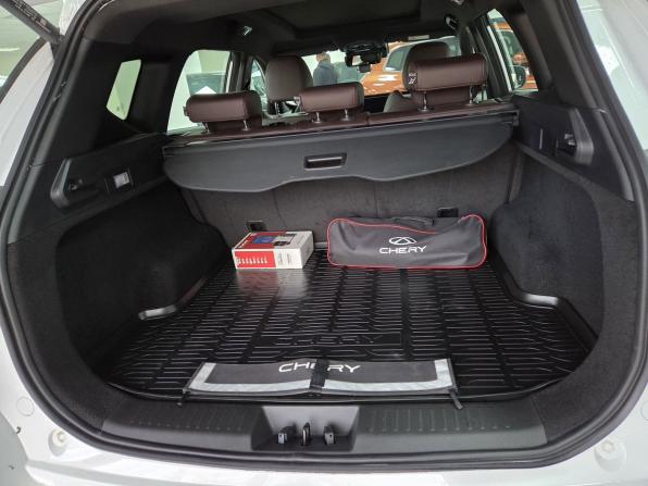 Chery Tiggo 7L I с пробегом 2024 года, цена 2 749 000 рублей, 9093 км, внедорожник, Автокод Объявления