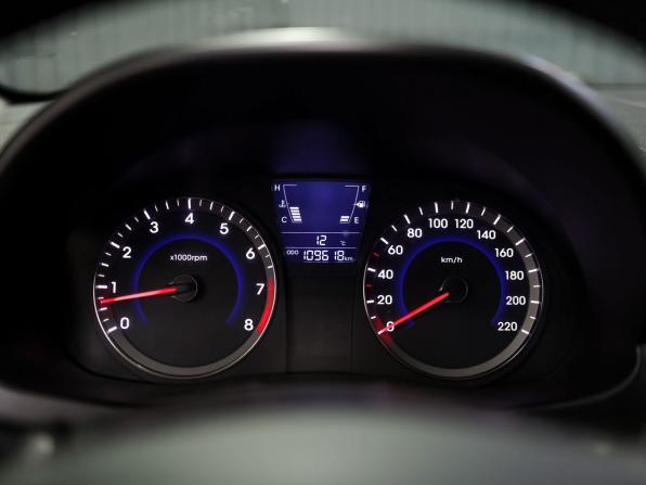 Hyundai Solaris I с пробегом 2013 года, цена 839 000 рублей, 109600 км, седан, Автокод Объявления