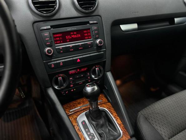 Audi A3 II (8P) Рестайлинг 2 с пробегом 2012 года, цена 900 000 рублей, 73652 км, хэтчбек, Автокод Объявления