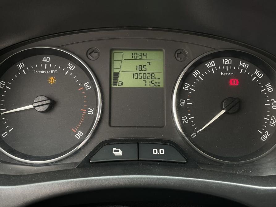 Skoda Fabia II Тамбов  - изображение 14
