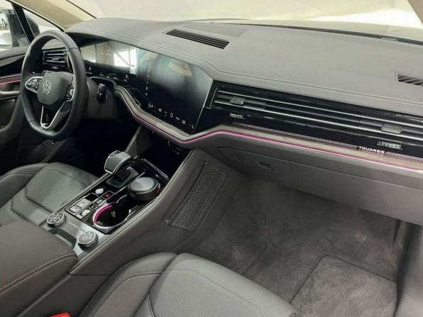 Новый Volkswagen Touareg III Рестайлинг 2025 года, цена 7 899 000 рублей, внедорожник, Автокод Объявления