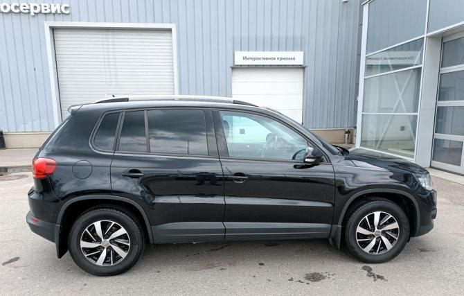 Volkswagen Tiguan I Рестайлинг с пробегом 2016 года, цена 1 450 000 рублей, 84000 км, внедорожник, Автокод Объявления
