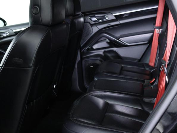 Porsche Cayenne II Рестайлинг (958) с пробегом 2016 года, цена 3 950 000 рублей, 144995 км, внедорожник, Автокод Объявления