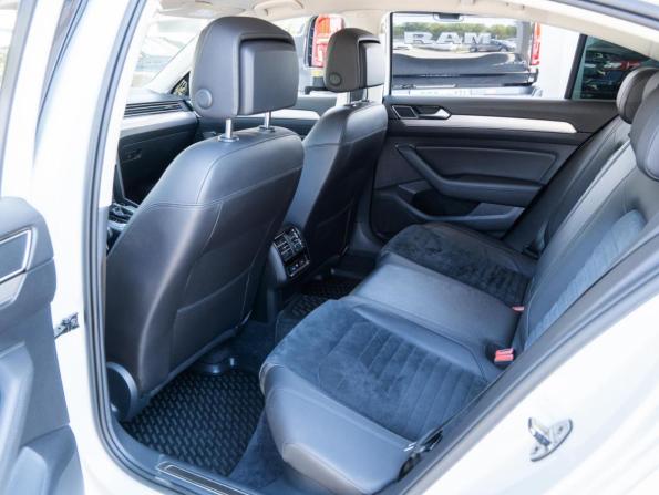 Volkswagen Passat B8 с пробегом 2016 года, цена 2 450 000 рублей, 109094 км, седан, Автокод Объявления