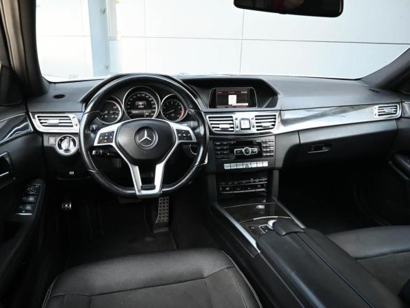 Mercedes-Benz E-Класс IV (W212 S212 C207) Рестайлинг с пробегом 2013 года, цена 1 749 000 рублей, 255807 км, седан, Автокод Объявления