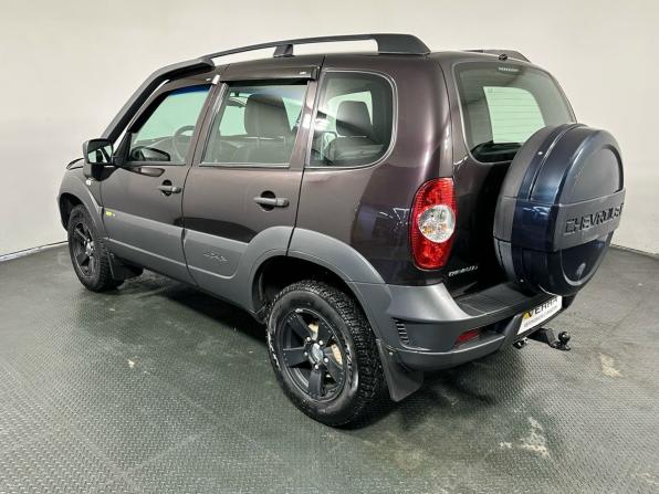 Chevrolet Niva I Рестайлинг с пробегом 2016 года, цена 840 000 рублей, 39001 км, внедорожник, Автокод Объявления