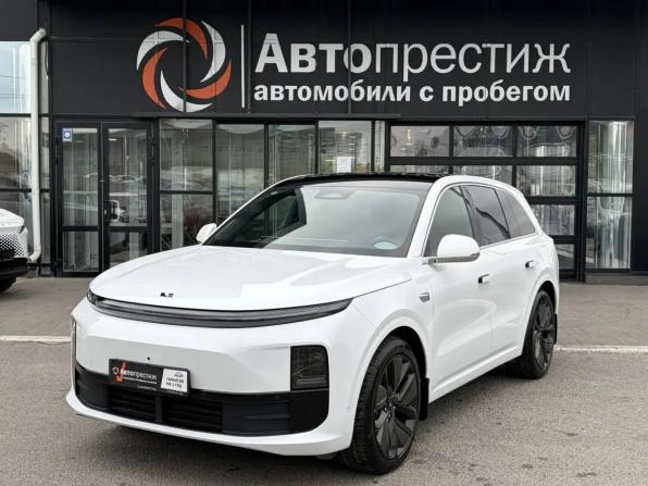 Li Auto (Lixiang) L6 I с пробегом 2024 года, цена 6 450 000 рублей, 34253 км, внедорожник, Автокод Объявления