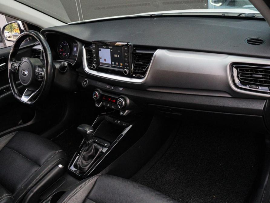 Kia Stonic I Москва  - изображение 7