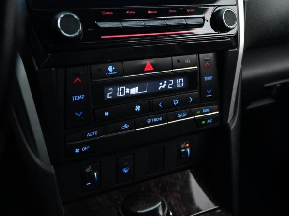 Toyota Camry VII (XV50) Рестайлинг с пробегом 2014 года, цена 1 977 077 рублей, 153175 км, седан, Автокод Объявления