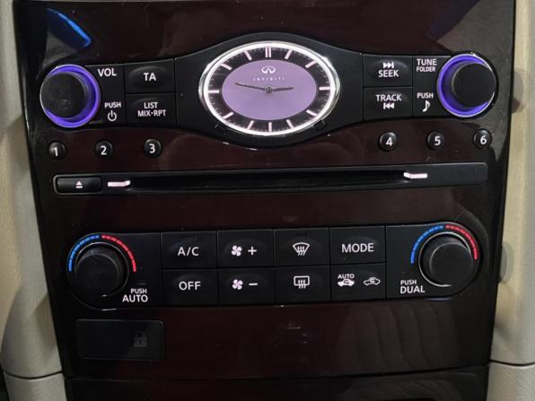 Infiniti QX50 I Рестайлинг с пробегом 2016 года, цена 2 257 000 рублей, 175944 км, внедорожник, Автокод Объявления