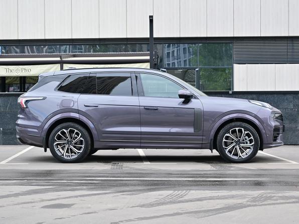 Lynk &amp; Co 09 с пробегом 2023 года, цена 5 625 000 рублей, 17500 км, внедорожник, Автокод Объявления
