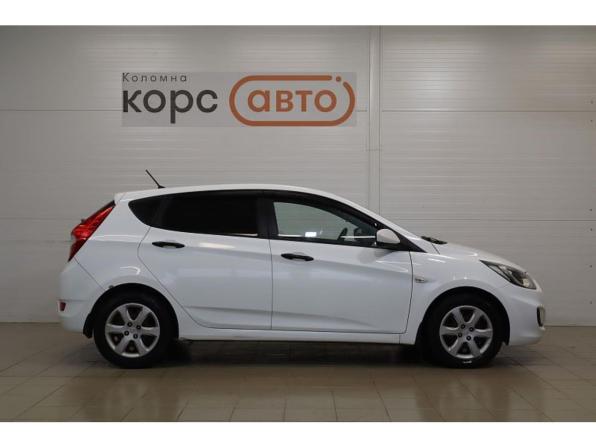 Hyundai Solaris I с пробегом 2014 года, цена 648 000 рублей, 119827 км, хэтчбек, Автокод Объявления