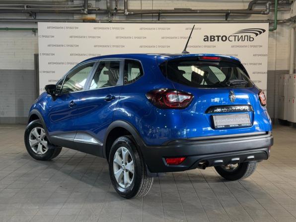 Renault Kaptur I Рестайлинг с пробегом 2021 года, цена 1 569 000 рублей, 67000 км, внедорожник, Автокод Объявления