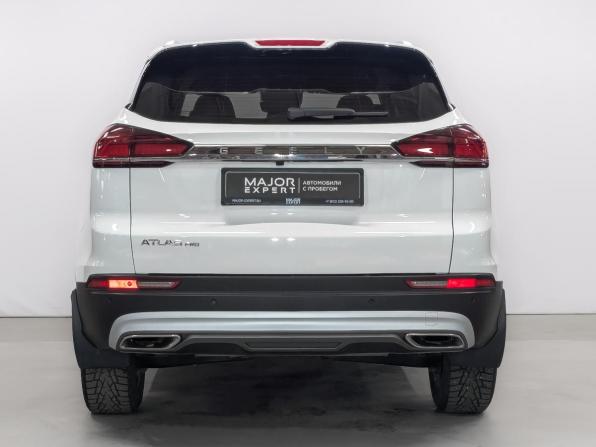 Geely Atlas Pro с пробегом 2022 года, цена 1 990 000 рублей, 45786 км, внедорожник, Автокод Объявления