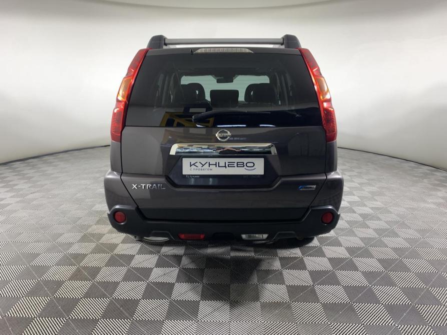 Nissan X-Trail II Москва  - изображение 6