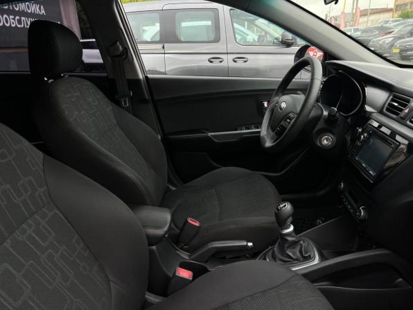 Kia Rio III Рестайлинг с пробегом 2015 года, цена 1 020 000 рублей, 116000 км, седан, Автокод Объявления