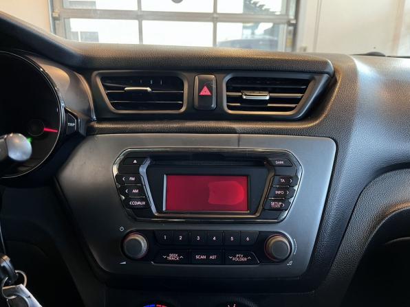 Kia Rio III с пробегом 2014 года, цена 568 000 рублей, 240296 км, седан, Автокод Объявления