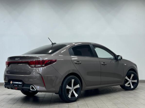Kia Rio IV Рестайлинг с пробегом 2022 года, цена 1 850 000 рублей, 48382 км, седан, Автокод Объявления