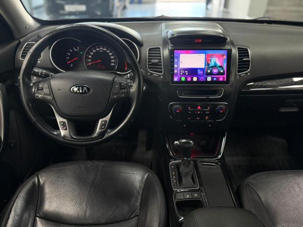 Kia Sorento II Рестайлинг с пробегом 2017 года, цена 2 560 000 рублей, 111438 км, внедорожник, Автокод Объявления