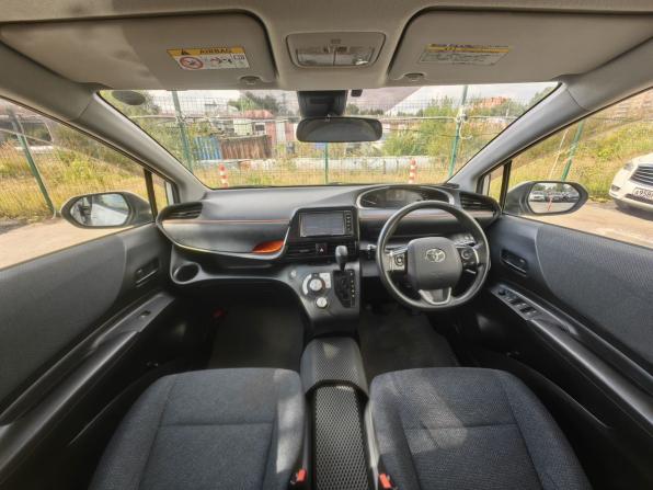 Toyota Sienta II с пробегом 2017 года, цена 1 419 000 рублей, 130000 км, компактвэн, Автокод Объявления