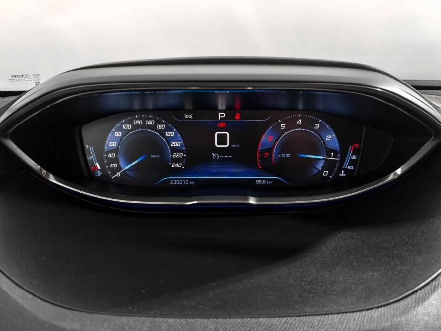 Peugeot 3008 II Санкт-Петербург  - изображение 21