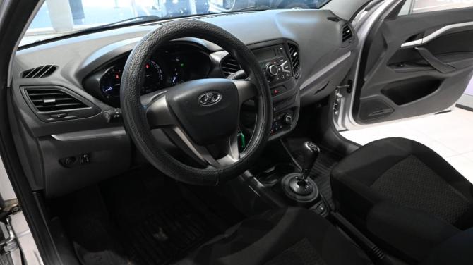 Lada (ВАЗ) Vesta I с пробегом 2017 года, цена 695 000 рублей, 127131 км, седан, Автокод Объявления