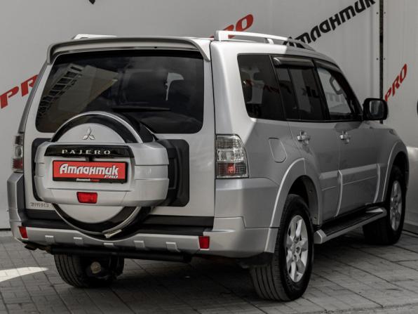 Mitsubishi Pajero IV Рестайлинг 1 с пробегом 2011 года, цена 1 980 000 рублей, 197581 км, внедорожник, Автокод Объявления