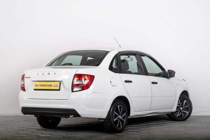 Lada (ВАЗ) Granta I Рестайлинг с пробегом 2018 года, цена 659 000 рублей, 56800 км, седан, Автокод Объявления