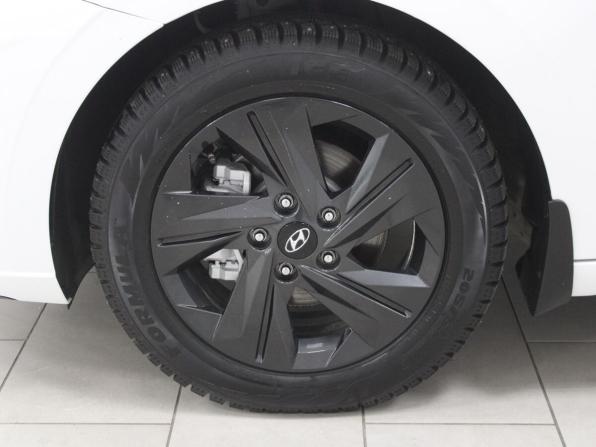 Hyundai Elantra VII (CN7) с пробегом 2021 года, цена 1 769 900 рублей, 120912 км, седан, Автокод Объявления