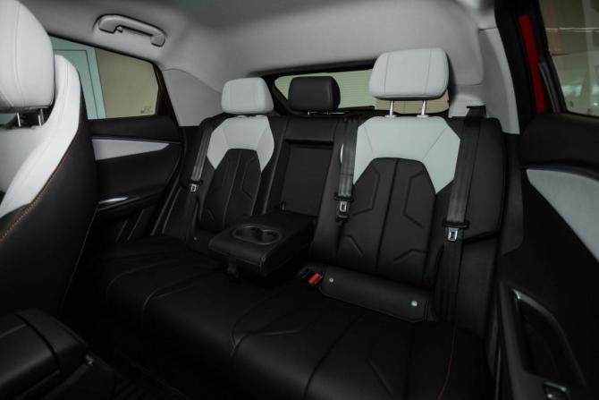 Новый Omoda C5 II 2026 года, цена 2 879 000 рублей, внедорожник, Автокод Объявления