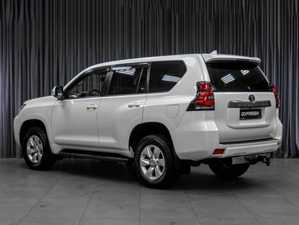 Toyota Land Cruiser Prado 150 Series Рестайлинг 2 с пробегом 2020 года, цена 4 499 000 рублей, 193276 км, внедорожник, Автокод Объявления