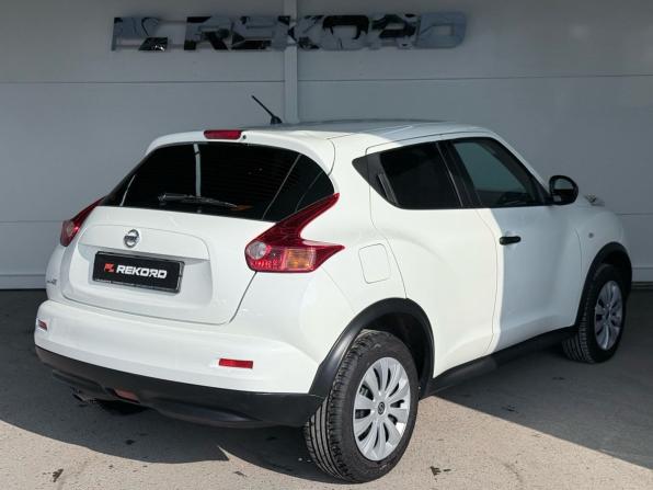 Nissan Juke I с пробегом 2012 года, цена 1 079 000 рублей, 141000 км, внедорожник, Автокод Объявления